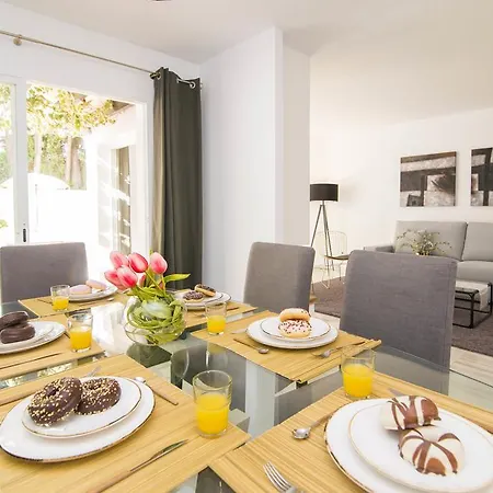 Townhouse Naranjos Apartment Marbella
