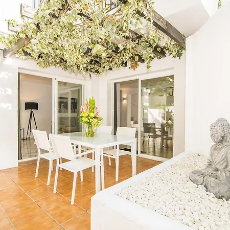 Apartment Townhouse Naranjos